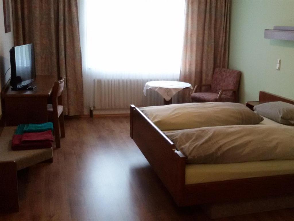 City Hotel Bauer Limabach - Oberfrohna Chambre photo