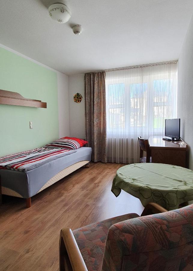 City Hotel Bauer Limabach - Oberfrohna Extérieur photo